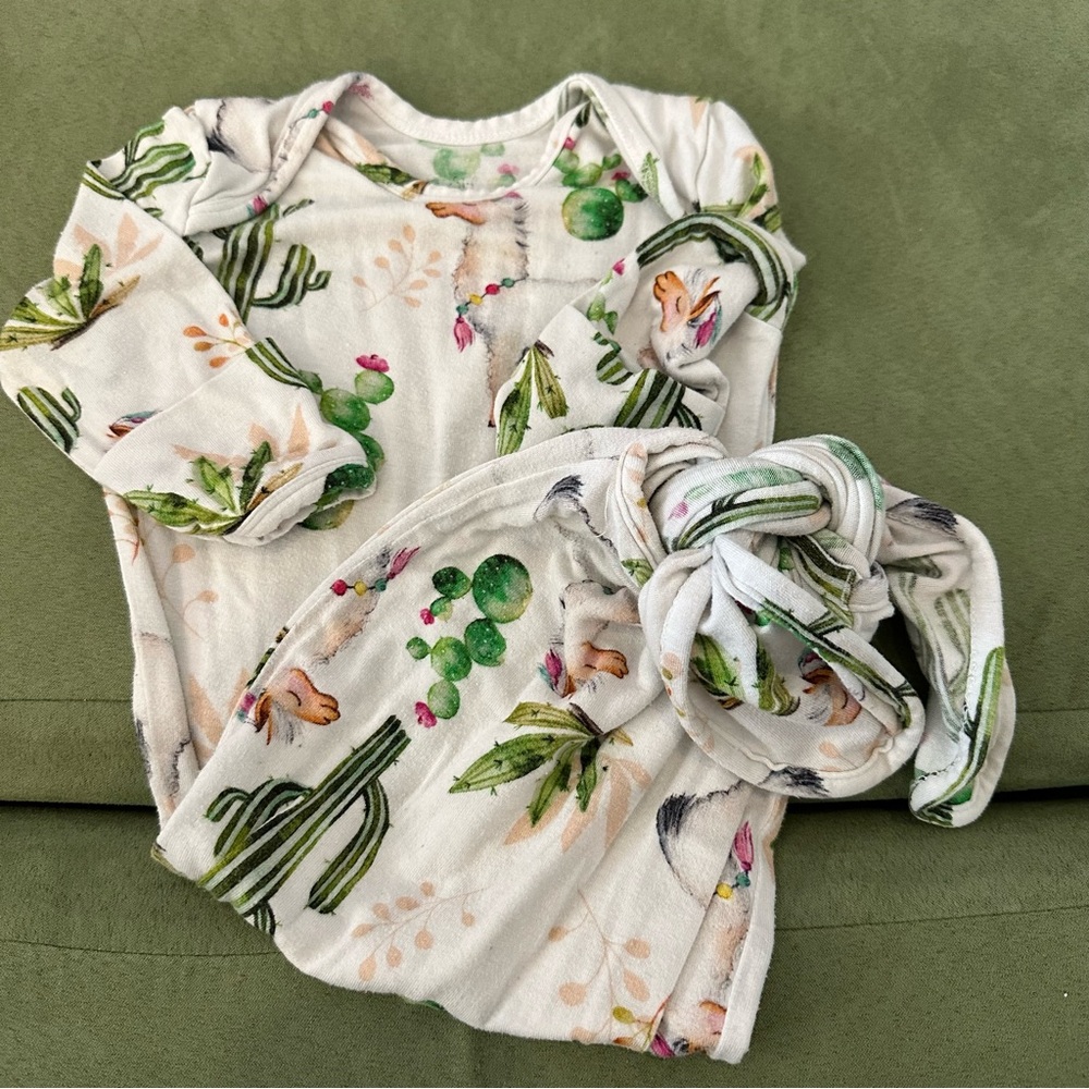 Posh Peanut Llama and cacti tie bottom